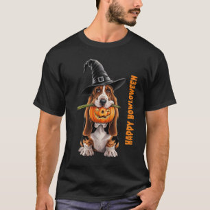 Basset hound met heksen pet en pompoen t-shirt
