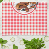 Basset Hound; Rode en Witte Gingham Theedoek (Gevouwen)