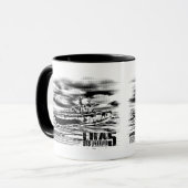 Bateau d'assaut amphibie Peleliu Mug (Devant gauche)