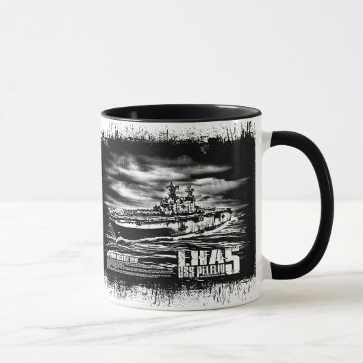 Bateau d'assaut amphibie Peleliu Mug (Droite)
