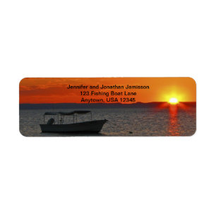 Bateau de pêche aux étiquettes de adresse de