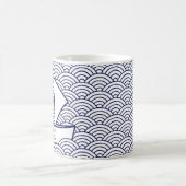 Bateau sur Waves Mug (Centre)