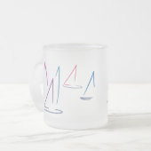 Bateaux à voile colorés Mug givré (Devant gauche)