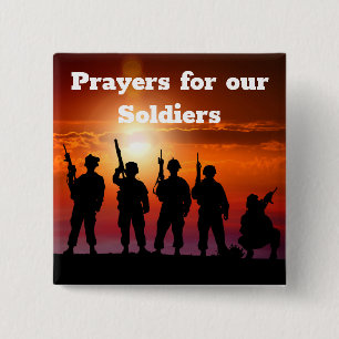 Baten voor onze soldaten vierkante button 5,1 cm