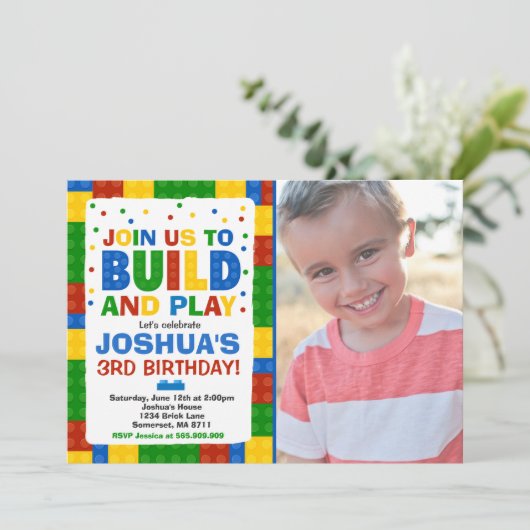 Bâtiments Blocs Anniversaire Invitation Bricks Par (Debout devant)