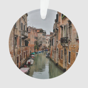 Bâtiments le long des canaux de Venise