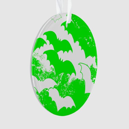 Bats blancs en vert vol (devant)