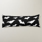 Bats Everywhere Spooky Halloween Decor  Lichaamskussen (Achterkant)