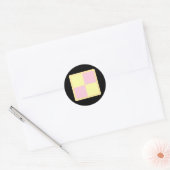 Battenburg Cake. Roze en geel. Ronde Sticker (Envelop)