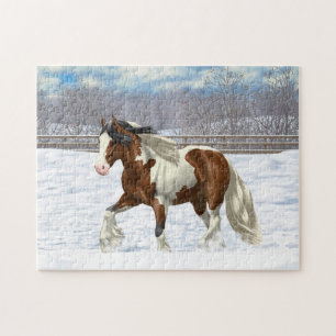 Bay Pinto Gypsy Vanner Draft Horse in sneeuw Legpuzzel