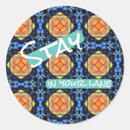 bazig meisje ronde sticker