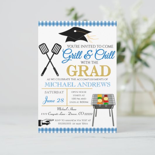 BBQ Graduation Invitation (Debout devant)