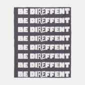 Be Direffent Fleece Deken (Voorkant)