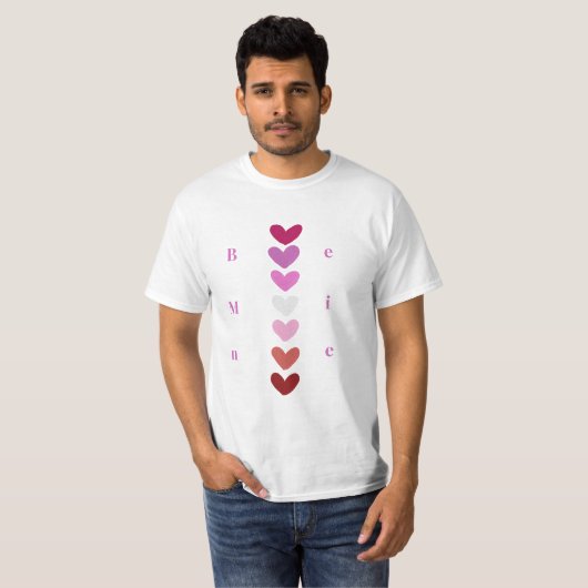 Be Mine Minimal Heart Stack Valentine T-Shirt (Devant entier)