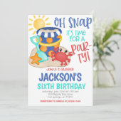 Beach Birthday Party Invitation (Debout devant)