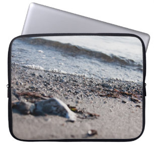 Beach close laptop sleeve