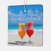 Beach Cocktails First Married Christmas Keramisch Ornament (Links)