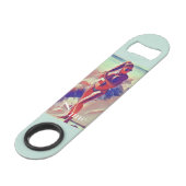Beach Girl Thunder_Cove Speed Flessenopener (Voorkant Gekanteld)