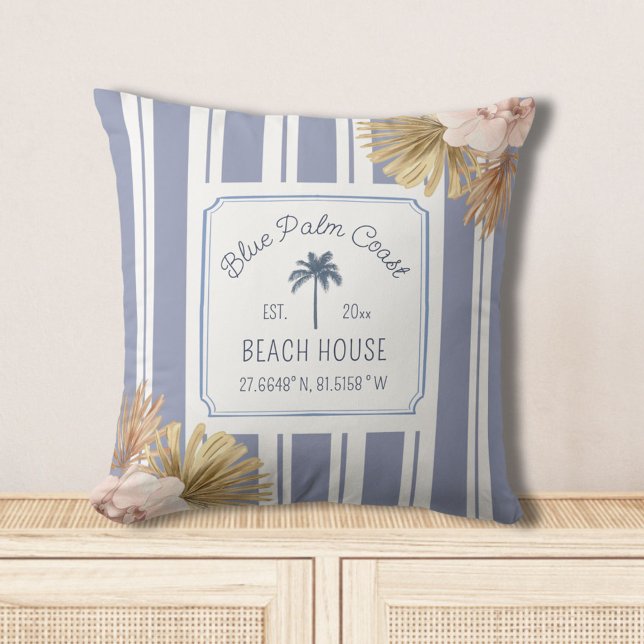 Beach House Blue Stripes Coastal Boho Farmhouse Kussen (In situ)