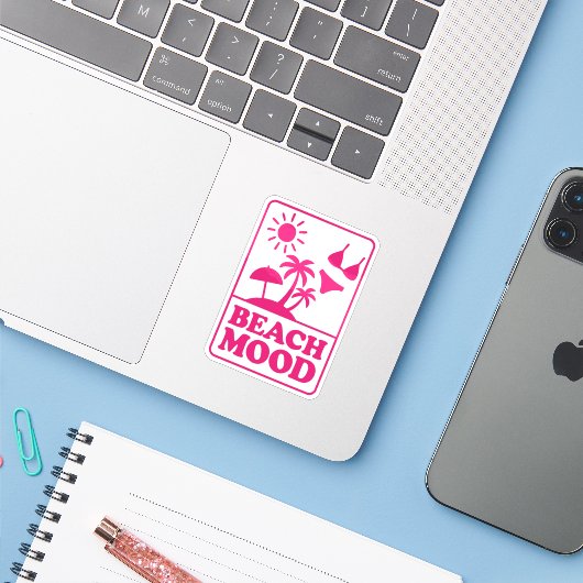 Beach Mood Sticker (Laptop met iPhone)