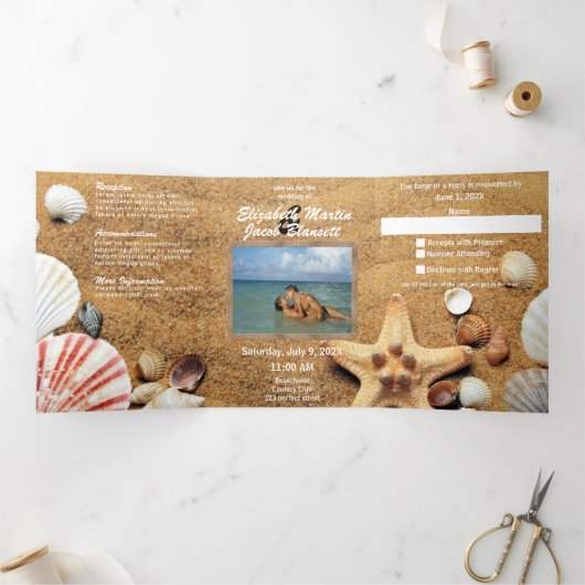 Beach Serenity met Photo All-in-One Weddenschap Drieluik Uitnodiging (Binnen)