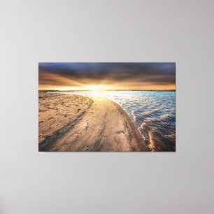 Beach sunrise in Burnham Overy Staithe in Norfolk Canvas Afdruk