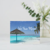 Beach Umbrella Moving Aankondigingskaart (Staand voorkant)