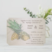 Beach Wedding Pineapple Uitnodiging (Staand voorkant)