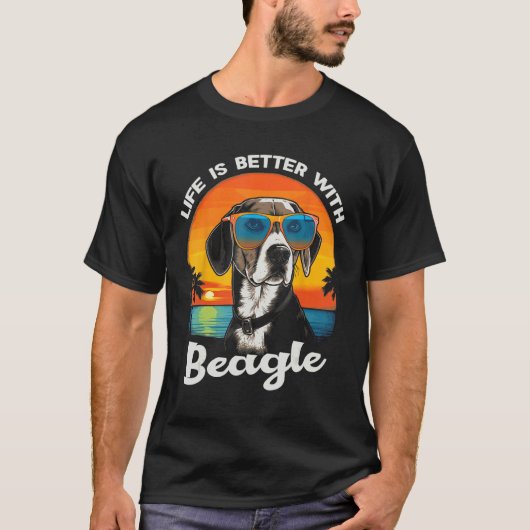 Beach  with a Beagle Dog T-shirt (Voorkant)