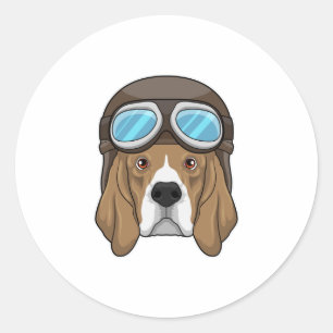 Beagle als piloot met piloot-pet ronde sticker