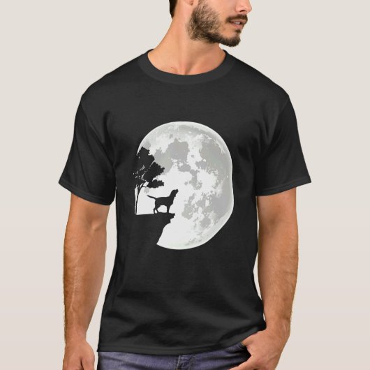 Beagle Apparel en Moon Halloween Costume T-shirt (Voorkant)
