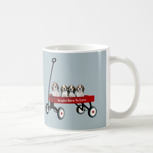 Beagles dans la tasse de chariot (Droite)