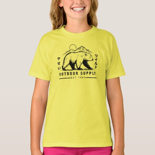 Bear adventure outdoor supply t-shirt (Voorkant)