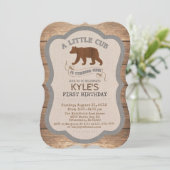 Bear Cub Boy 1er Anniversaire Invitation (Debout devant)