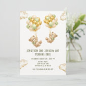 Bear With Balloons Twins First Birthday Invitation (Debout devant)