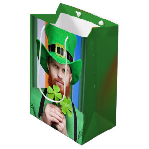 Bearded Iers Man met vierbladige klavers Medium Cadeauzakje