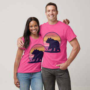 Bearly Awake – Grappig Retro Beer Sunset Design T-shirt