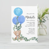 Béary First Birthday Blue Balloon Invitation (Debout devant)