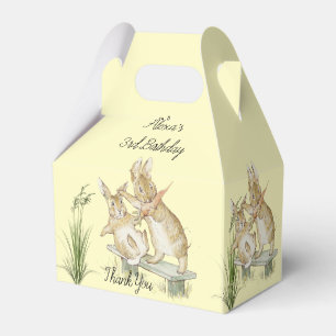 Beatrix Potter, Cute Rabbits Eating Carrots Bedankdoosjes