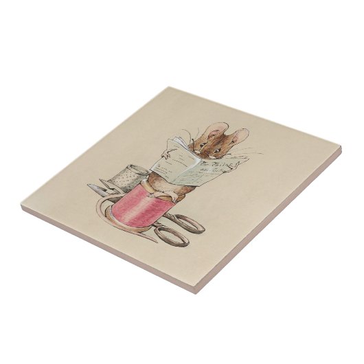 Beatrix Potter Tailor of Gloucester Mouse Tegeltje (Zijkant)