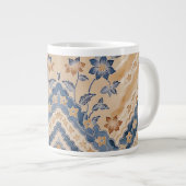Beau Bleu Beige Batik Jardin Spécialité Mug (Devant droit)