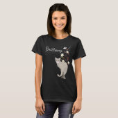 Beau chat gris dans des T-shirts des femmes de (Devant entier)