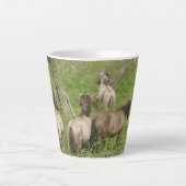 Beau Chevaux Sauvages Latte Mug (Devant)