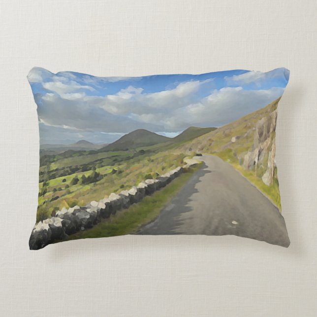Beau coussin avec paysage irlandais. (Devant)