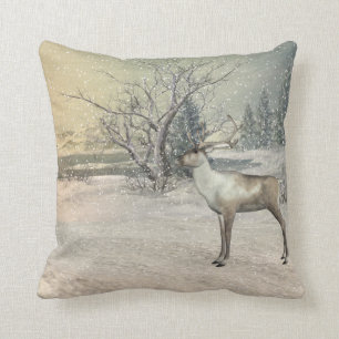 Beau coussin de cerfs communs d'hiver