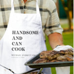 Beau et peut cuire l'tablier<br><div class="desc">Beau et peut cuisiner ! Vous avez frappé le jackpot avec cet homme. Customisez ce tablier pour un bon look cuisinier dans votre vie. Ajoutez leur nom et leur slogan si vous voulez autre chose que "maîtriser au travail"</div>