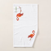 Beau Flamant rose rose et Plante roseau sur blanc (Serviette à main)