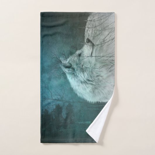 Beau loup gris dans une forêt foncée (Serviette à main)