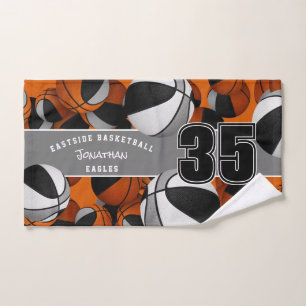 Beaucoup de boules de basket sur mesure équipe spo