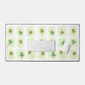 Beaucoup de Huck Green Clover et Shamrock Desk Mat (Clavier et souris)
